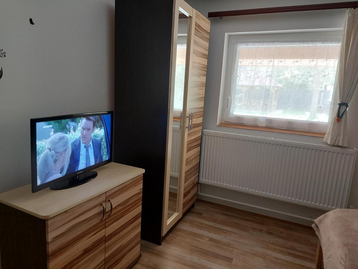 Potyka Apartman Tiszafüred Exteriör bild