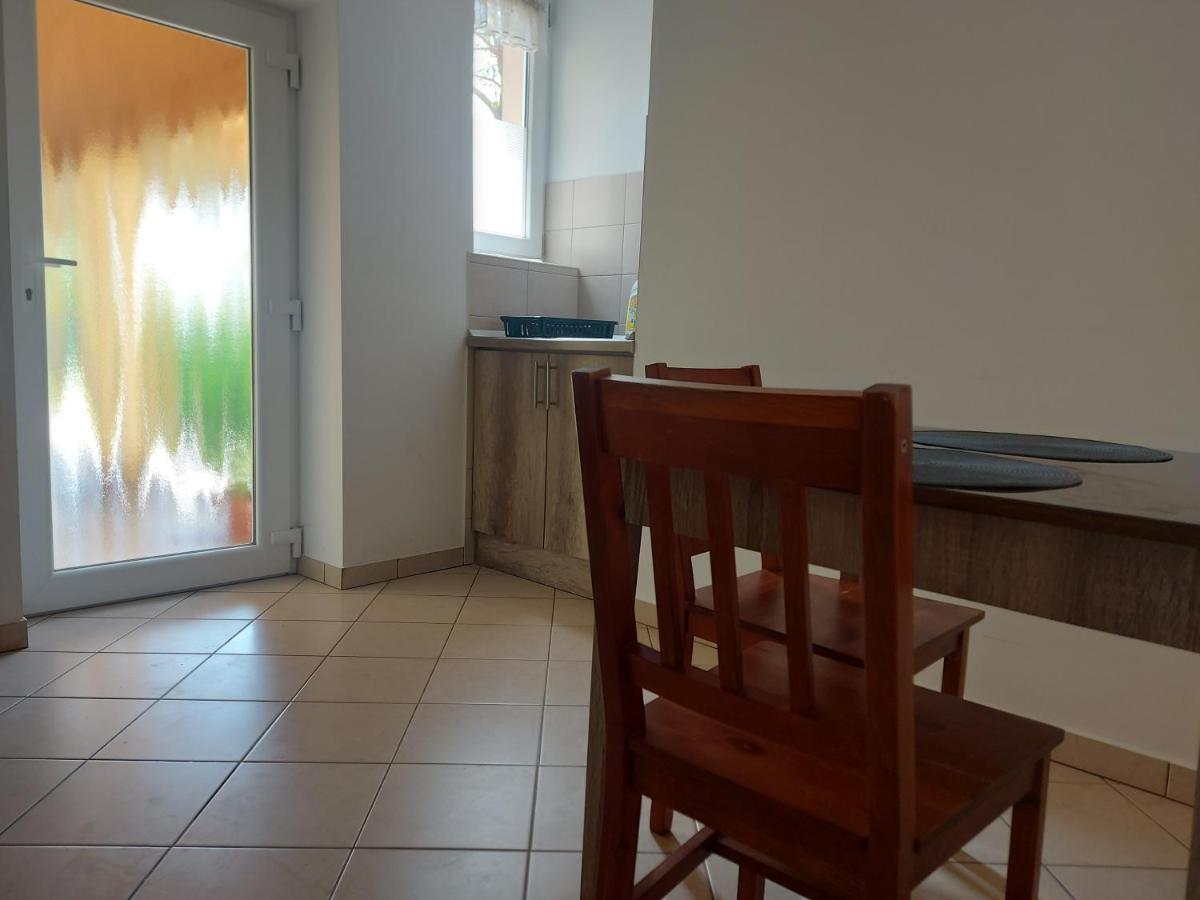 Potyka Apartman Tiszafüred Exteriör bild