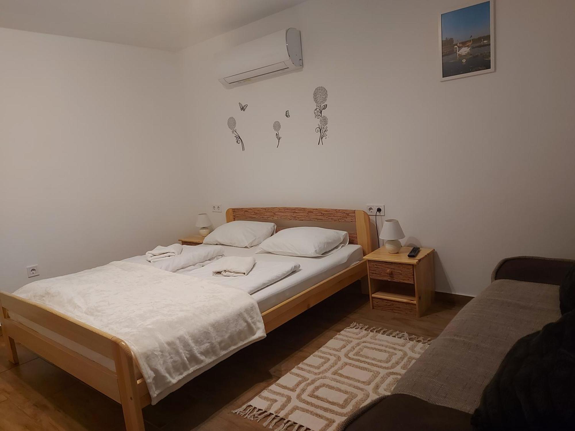 Potyka Apartman Tiszafüred Exteriör bild