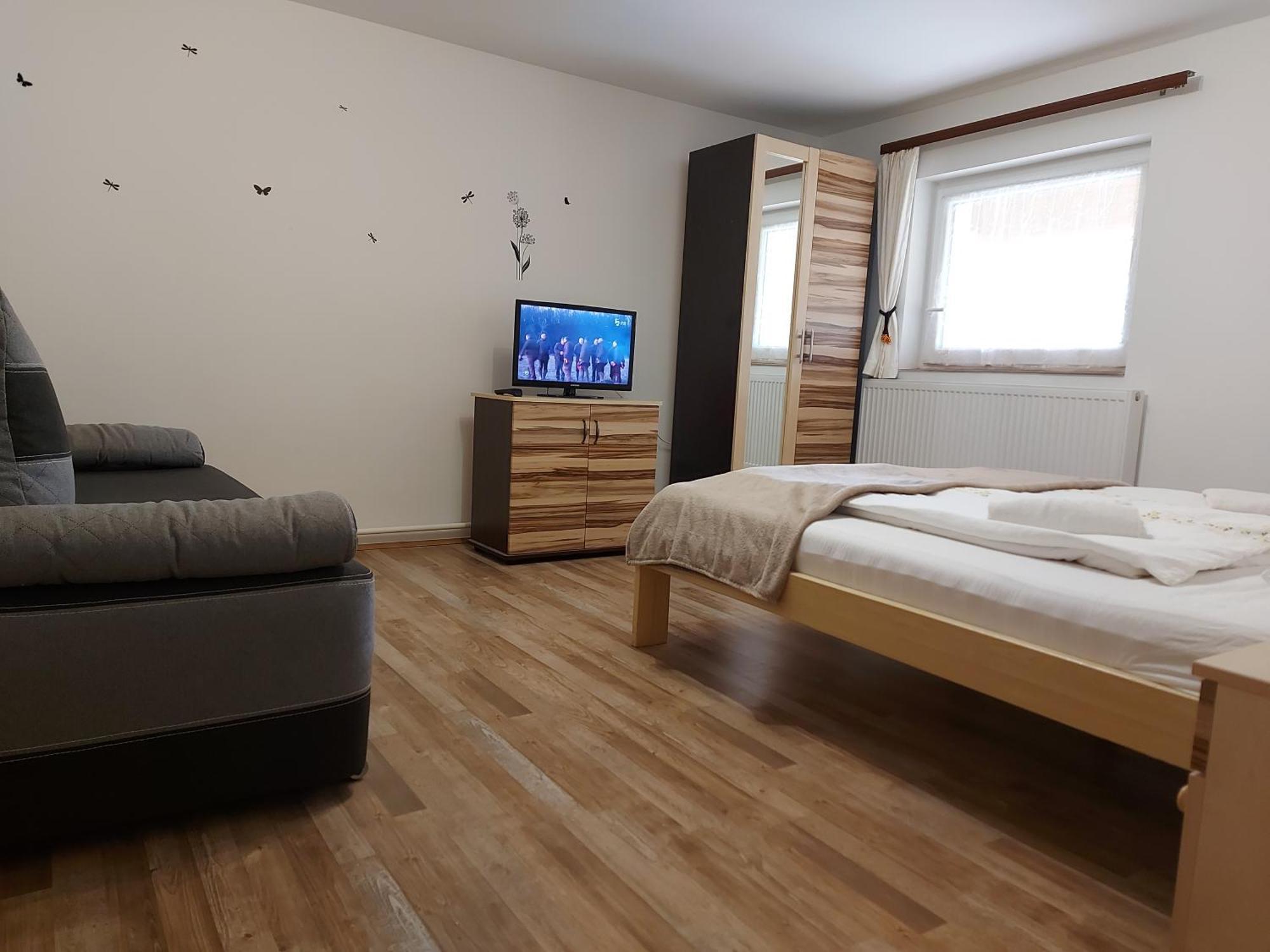 Potyka Apartman Tiszafüred Exteriör bild