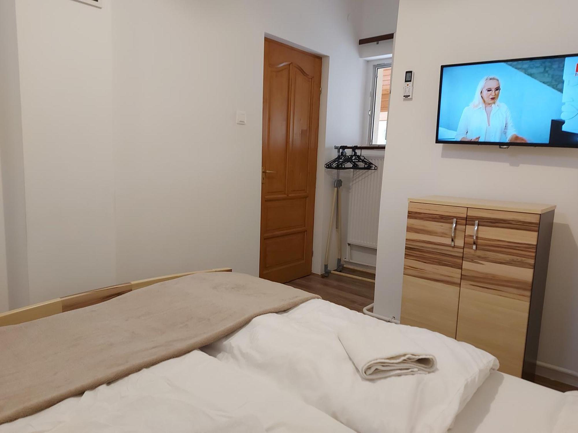 Potyka Apartman Tiszafüred Exteriör bild