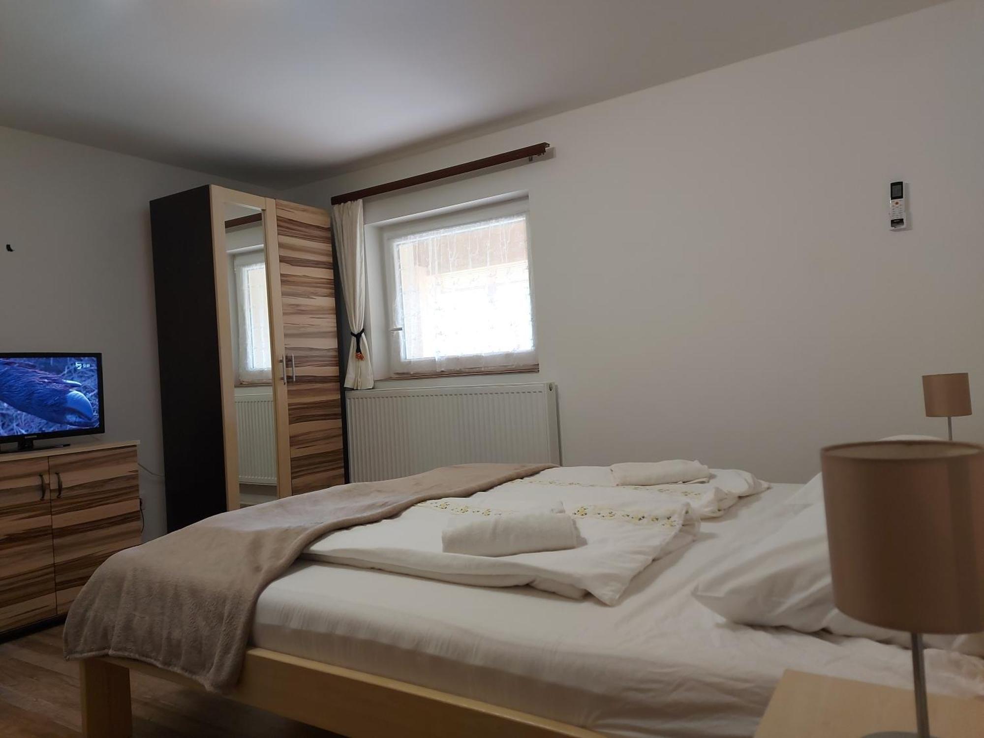 Potyka Apartman Tiszafüred Exteriör bild